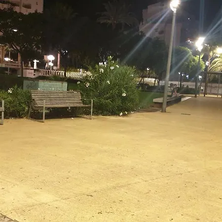 Acogedor En Playa Gandia 아파트