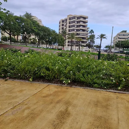 Acogedor En Playa Gandia 아파트