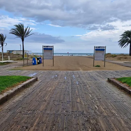 Acogedor En Playa Gandia 아파트 *