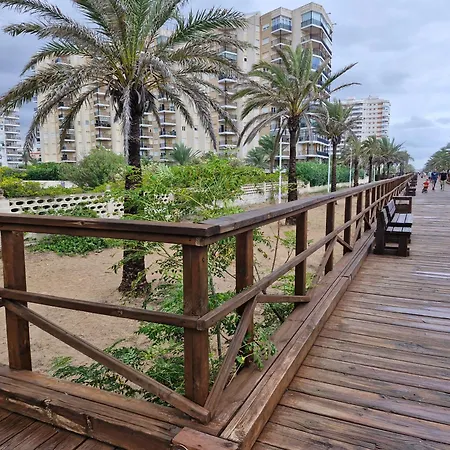 アパート Acogedor En Playa Gandia